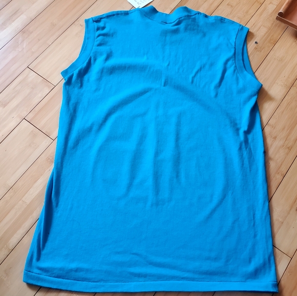 New Chevy Cars Color Blue Sleeveless Graphic Tee Sz Large - Picture 6 of 6